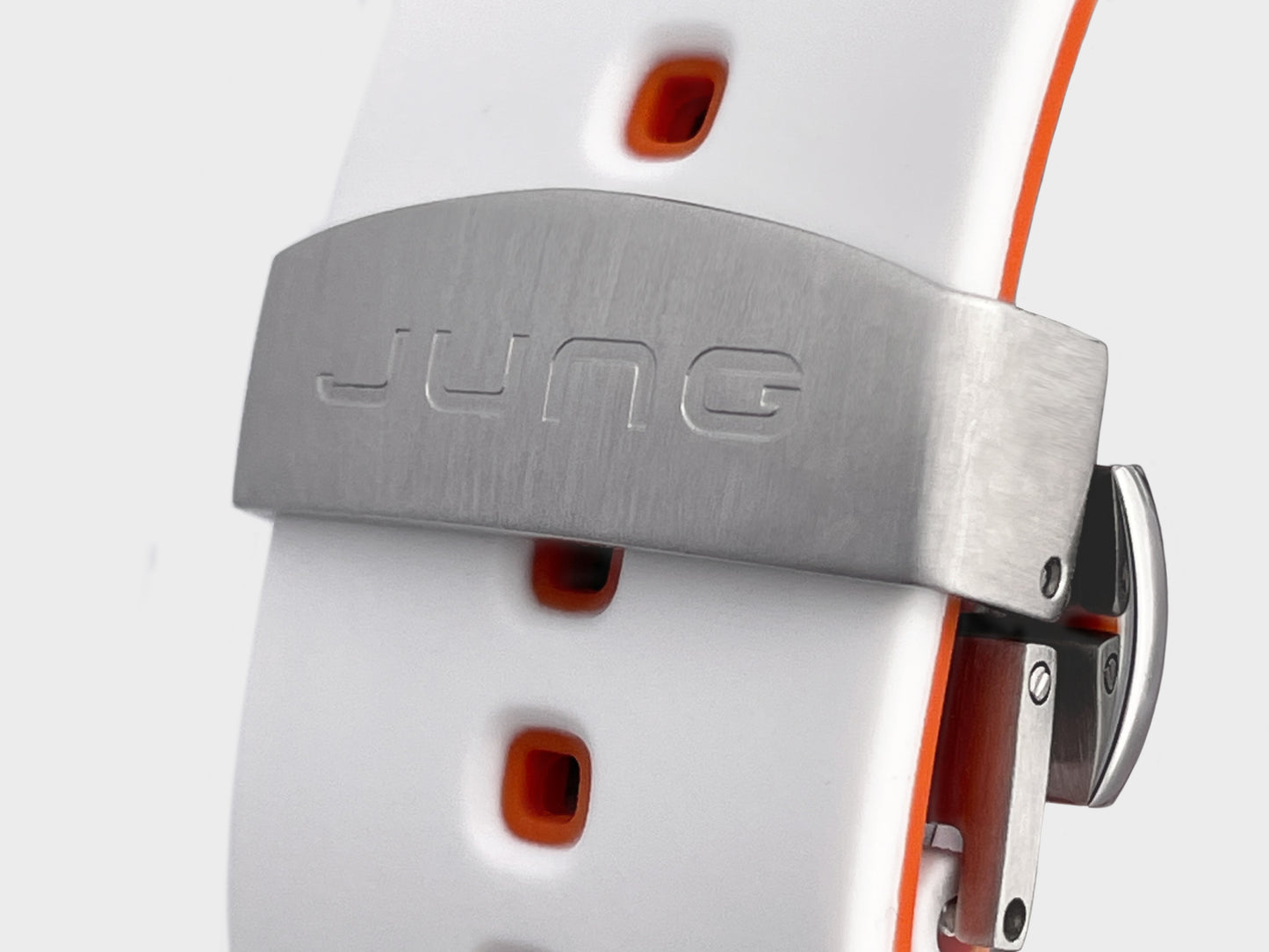 J43C-01 WHITE